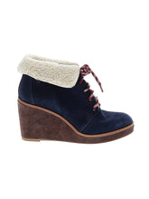 Caslon - Size 9